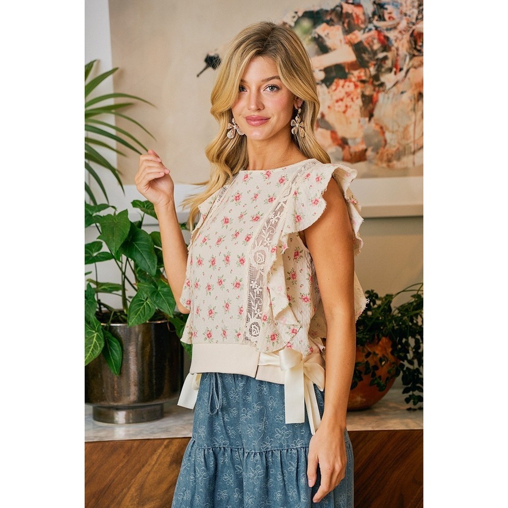 BiBi Flower Printed Ruffle Sleeve Trim Detail Top - Red Flower - Large - Picture 9 of 16